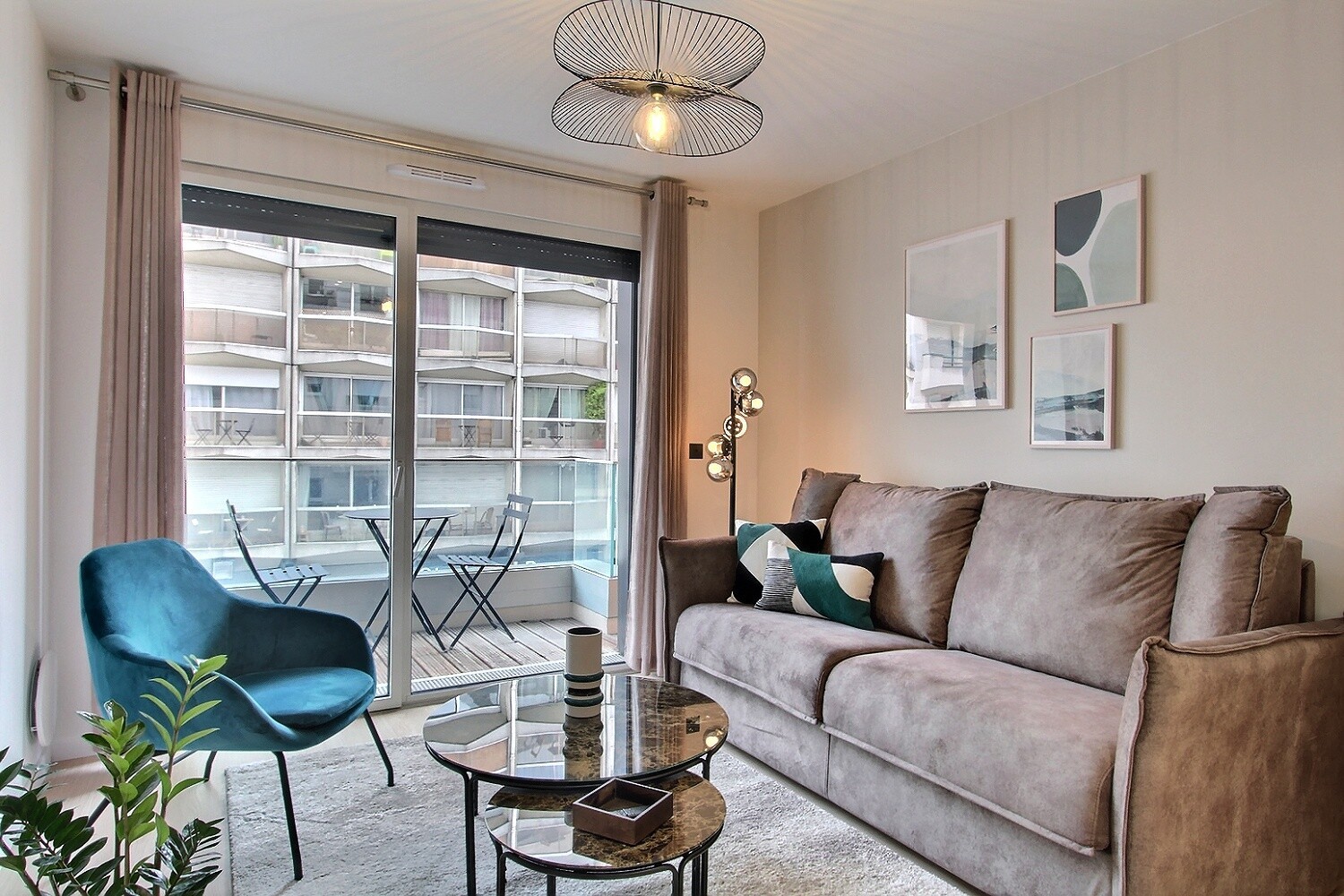 1-bedroom apartment with balcony and air conditioning near the Eiffel Tower