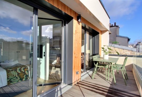 Appartement 1 chambre climatisé avec balcon à quelques minutes de la Tour Eiffel