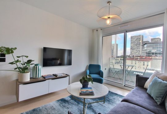 2 chambres avec terrasse et vue Tour Eiffel