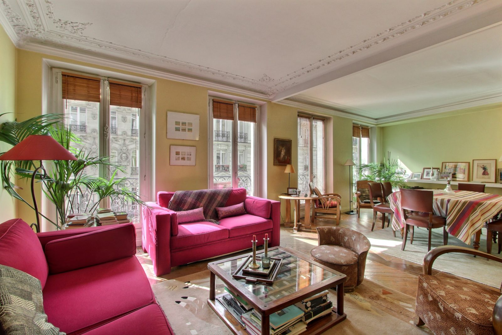 Haussmannian 2-bedroom in Saint-Germain-des-Prés