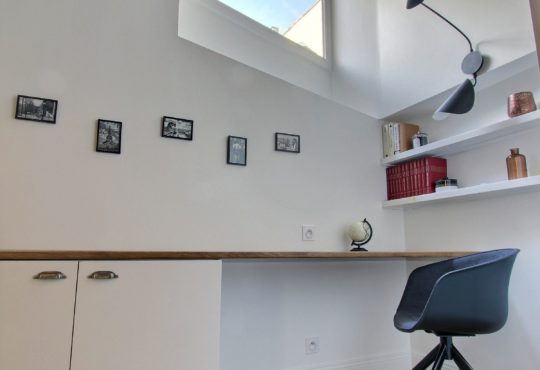 Stylish 2 bedrooms in the Marais