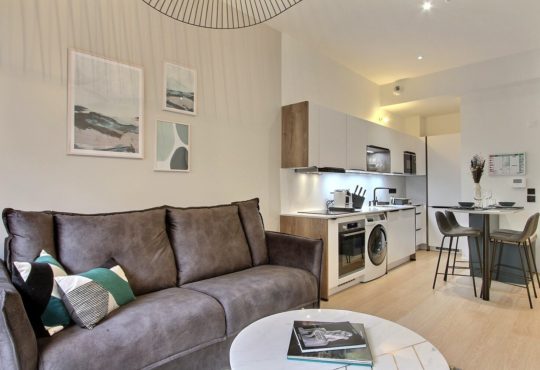 Appartement 1 chambre avec jardin privé