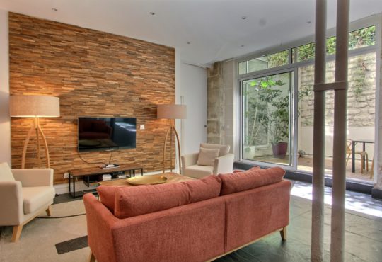 Large 2-bedroom in Saint-Germain, near the Seine